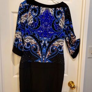 Gorgeous Joseph Ribkoff designer dress. Size 10. Knee length. Slimmer look!